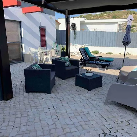 Дом отдыха Casa Do Sol Ribamar (Lourinha)